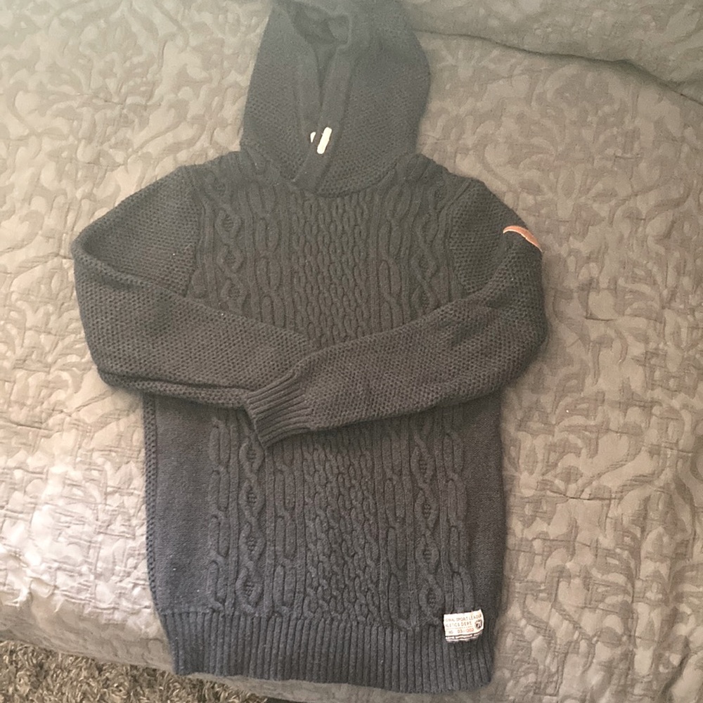 Navy blue H&M hooded sweater size 10-12